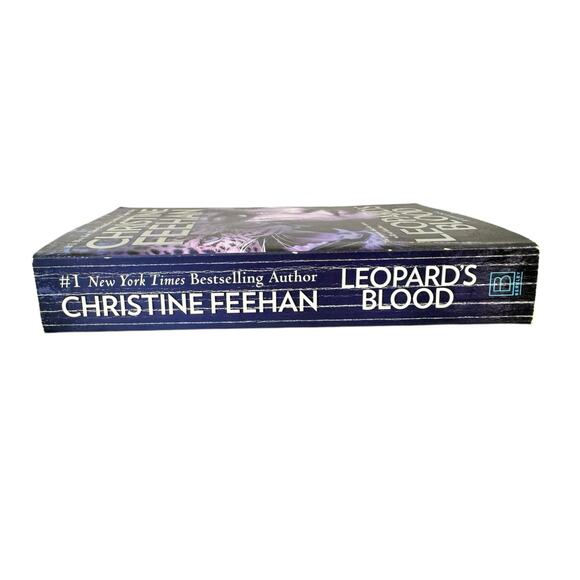 Leopard's Blood by Christine Feehan (Paperback) - Picture 3 of 6